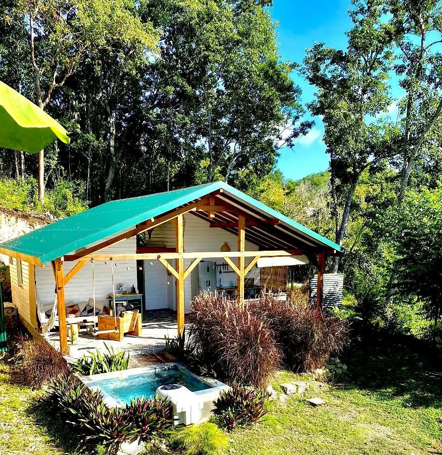 Lodge Kara Grand-Bourg  0*, Grand-Bourg (Marie Galante)
